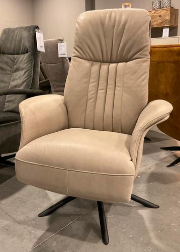 Showroomopruiming | Relaxfauteuil | Leer beschikbaar voor biedingen