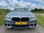 BMW 5 Serie Touring 520i High Executive M-Pakket / Panoramad, Auto's, BMW, Automaat, Gebruikt, 4 cilinders, 2000 kg