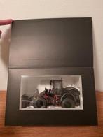 Volvo L60H Zwart AT Collections, Hobby en Vrije tijd, Modelauto's | 1:32, Ophalen of Verzenden, Nieuw, Tractor of Landbouw, Overige merken