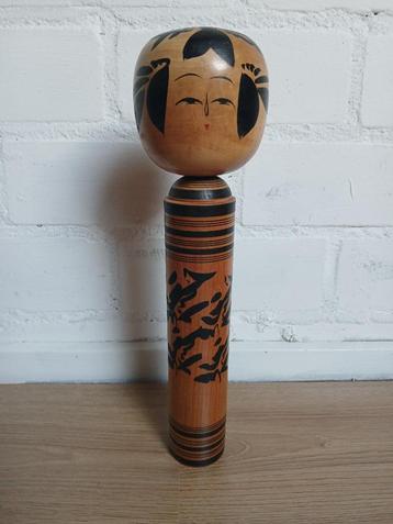 Japanese traditional kokeshi beschikbaar voor biedingen