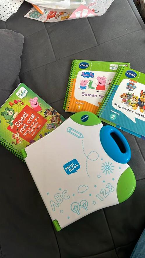 V tech Magi Book, Kinderen en Baby's, Speelgoed | Educatief en Creatief, Zo goed als nieuw, Ontdekken, Ophalen of Verzenden