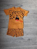 pyjama 116 en shortama 110/116, Ophalen of Verzenden, Zo goed als nieuw, Jongen of Meisje, Nacht- of Onderkleding