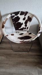 Mooie industriele fauteuil koeienhuid, Huis en Inrichting, Fauteuils, Ophalen, Zo goed als nieuw, 75 tot 100 cm, 50 tot 75 cm