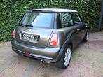 MINI Cooper 1.6 Park Lane R50 NL-auto, Leer, Cruise, Clima e, Auto's, Mini, Gebruikt, 4 cilinders, Met garantie (alle), 4 stoelen