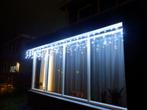 Kerstverlichting, ijspegelverlichting., Diversen, Kerst, Ophalen of Verzenden, Nieuw