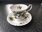 Royal Albert Trillium Kop en schotel, Ophalen of Verzenden, Gebruikt, Porselein, Kop en/of schotel