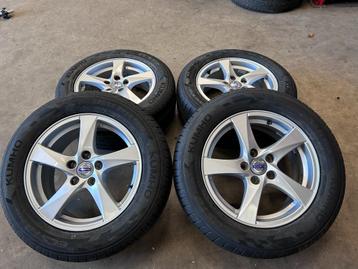 16 inch originele velgen + zomerbanden Volvo V70 V60 beschikbaar voor biedingen