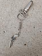 Western cowboy country sleutelhanger revolver  pistool, Ophalen of Verzenden, Zo goed als nieuw, Overige typen