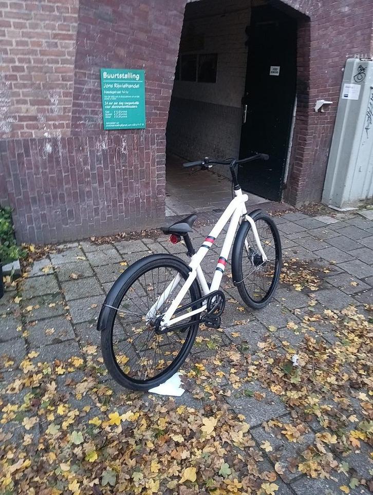 VanMoof damesfiets 28 inch, Fietsen en Brommers, Fietsen | Dames | Sportfietsen en Toerfietsen, Zo goed als nieuw, Overige merken