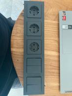 GIRA Afdekraam 5-voudig + Schakelaars/Stopcontacten, Ophalen of Verzenden, Gebruikt, Schakelaar