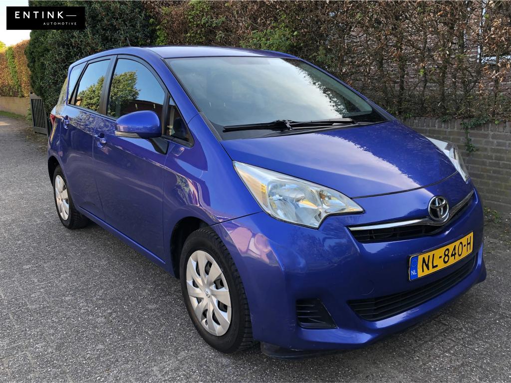 Toyota Verso-S 1.3 VVT-i Aspiration | Camera | Dealer ondh., Auto's, Toyota, Voorwielaandrijving, Stof, Zwart, Blauw
