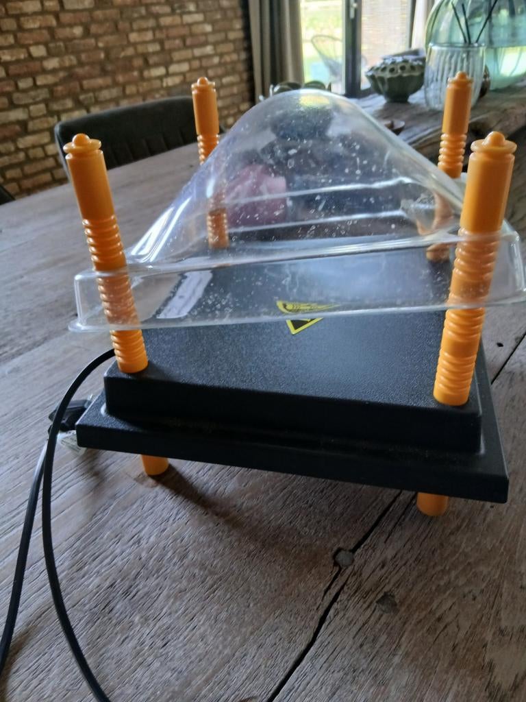 Warmteplaat voor kuikens met afdekkap, Ophalen of Verzenden, Overige typen