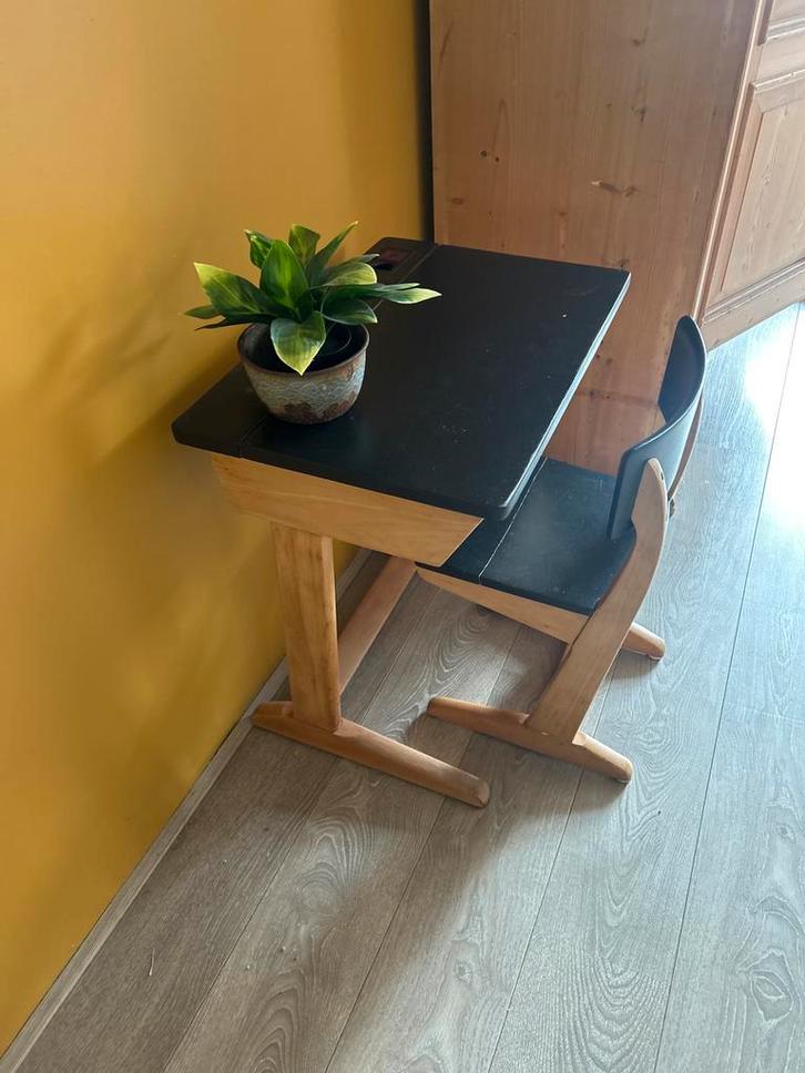 Vintage Lessenaar Zwart - Schoolbankje met Stoel, Antiek en Kunst, Antiek | Meubels | Tafels, Ophalen of Verzenden