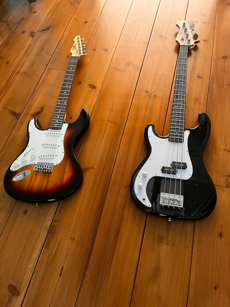 Electrische gitaar + electr basgitaar voor LINKSHANDIGEN, Met versterker, Zo goed als nieuw, Solid body, Ophalen