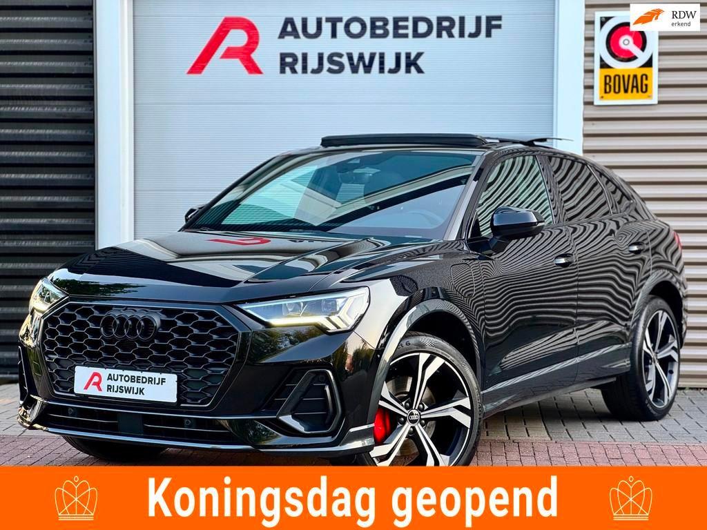 Audi Q3 Sportback 45 TFSI e S Edition Pano/Keyless/Camera/Ma, Auto's, Audi, 12 maanden, Gebruikt, Euro 6, Alcantara