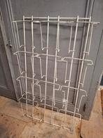 Oud rekje winkelrek kaartenrek industrieel wandrek, Ophalen of Verzenden
