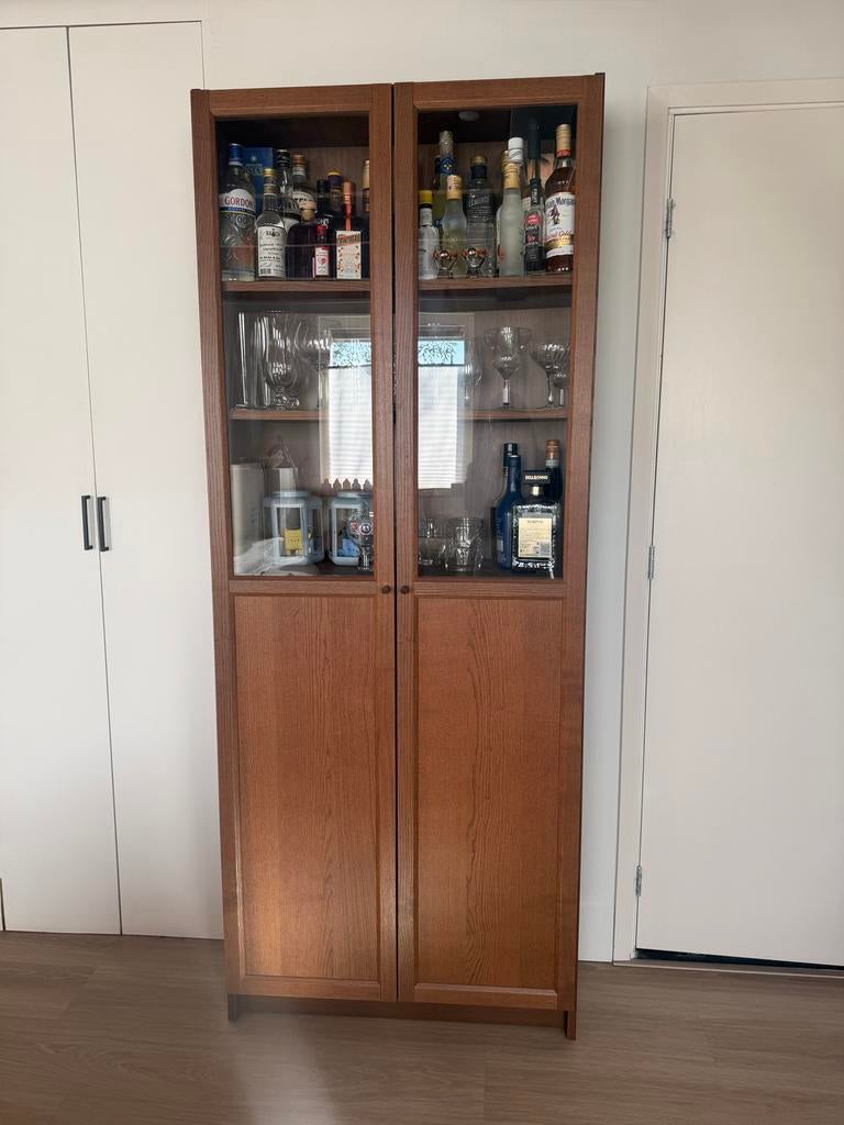 Ikea Billy Kast met Deuren - 80x28x202 cm, Huis en Inrichting, Kasten | Kledingkasten, Ophalen, Overige materialen, Gebruikt, 200 cm of meer