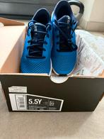 Sportschoenen kids Merk Under Armour Maat 38 Nieuw, Sportschoenen, Nieuw, Ophalen of Verzenden, Jongen