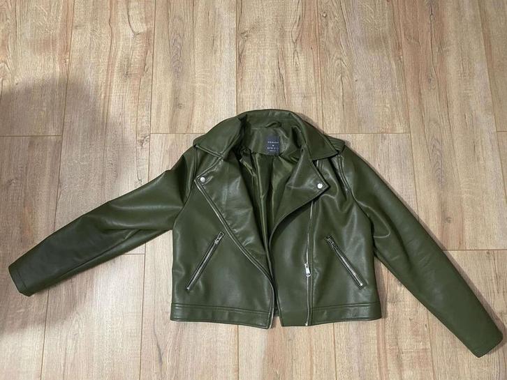 Primark Groen Imitatie Leren Bikerjack Maat M, Kleding | Dames, Jassen | Zomer, Zo goed als nieuw, Maat 38/40 (M), Groen, Ophalen