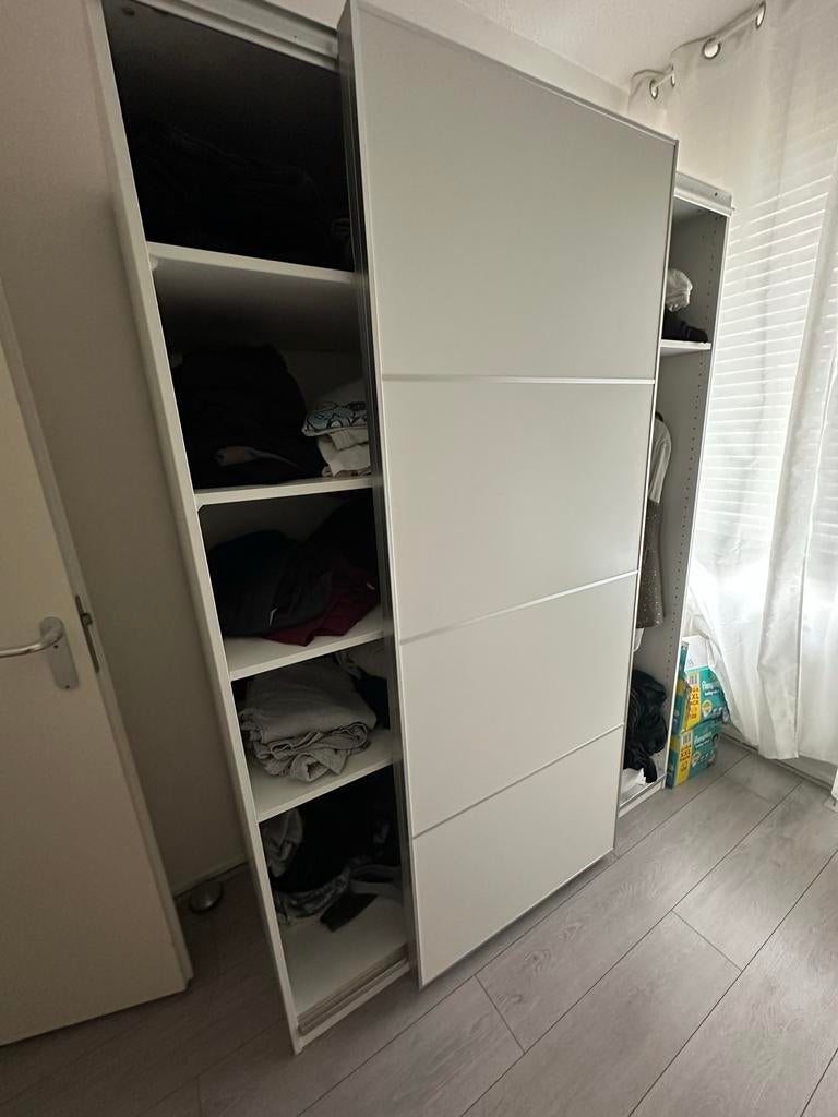 Ikea Pax Kast met Schuifdeuren (1 spiegel defect), Ophalen, Gebruikt, 100 tot 150 cm, 200 cm of meer