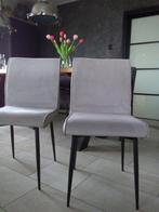 2 mooie grijze velvet eetkamerstoelen met zwarte stalen pote, Ophalen, Twee, Velvet, Zo goed als nieuw