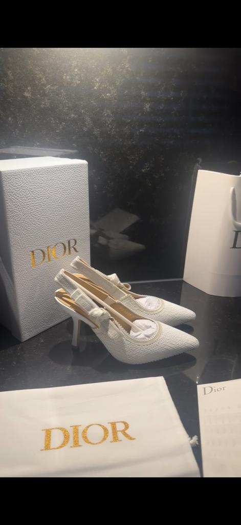 Dior Slingbacks white shine maat 38 NIEUW, Ophalen of Verzenden, Zo goed als nieuw, Wit, Sneakers of Gympen