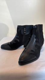 Zwarte suéde/leer Tessy cowboy laarzen Maruti 39, Ophalen of Verzenden, Nieuw, Zwart