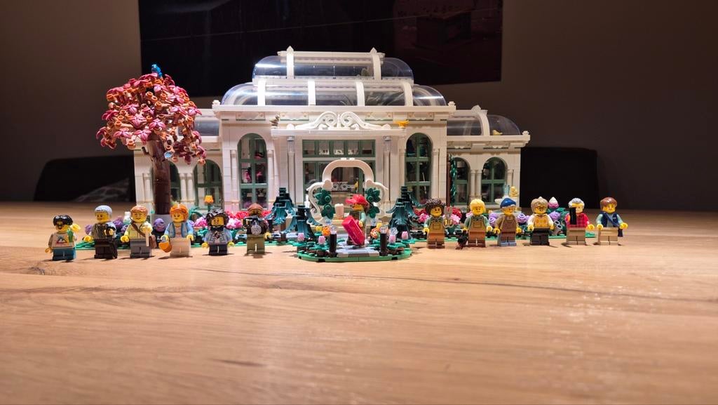 Lego Botanische Tuin 21353 met zeldzame toegangspoort, Kinderen en Baby's, Speelgoed | Duplo en Lego, Lego, Compleet, Ophalen of Verzenden