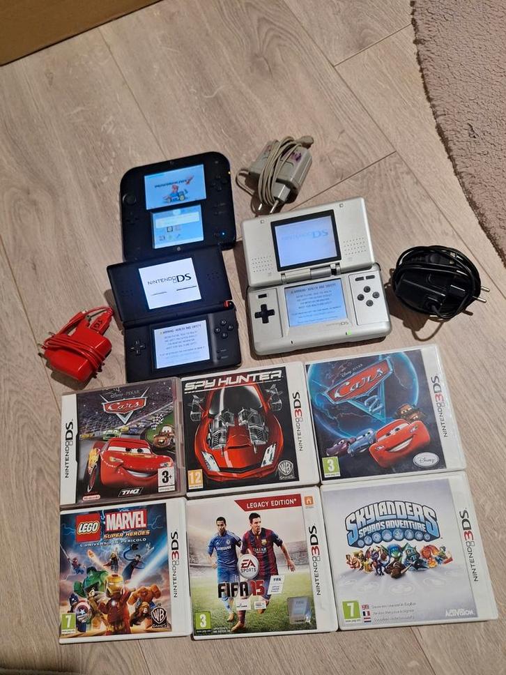 3x Nintendo DS + 6 games, werkend maar met gebreken, Spelcomputers en Games, Spelcomputers | Nintendo DS, Gebruikt, DS Lite, Zwart