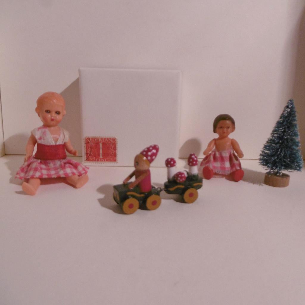 oud houten kabouter paddenstoelen poppenhuis speelgoed pop, Verzenden