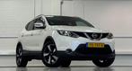Nissan Qashqai 1.2 Connect Edition Panoramadak Trekhaak 360, Voorwielaandrijving, Euro 5, Stof, Gebruikt