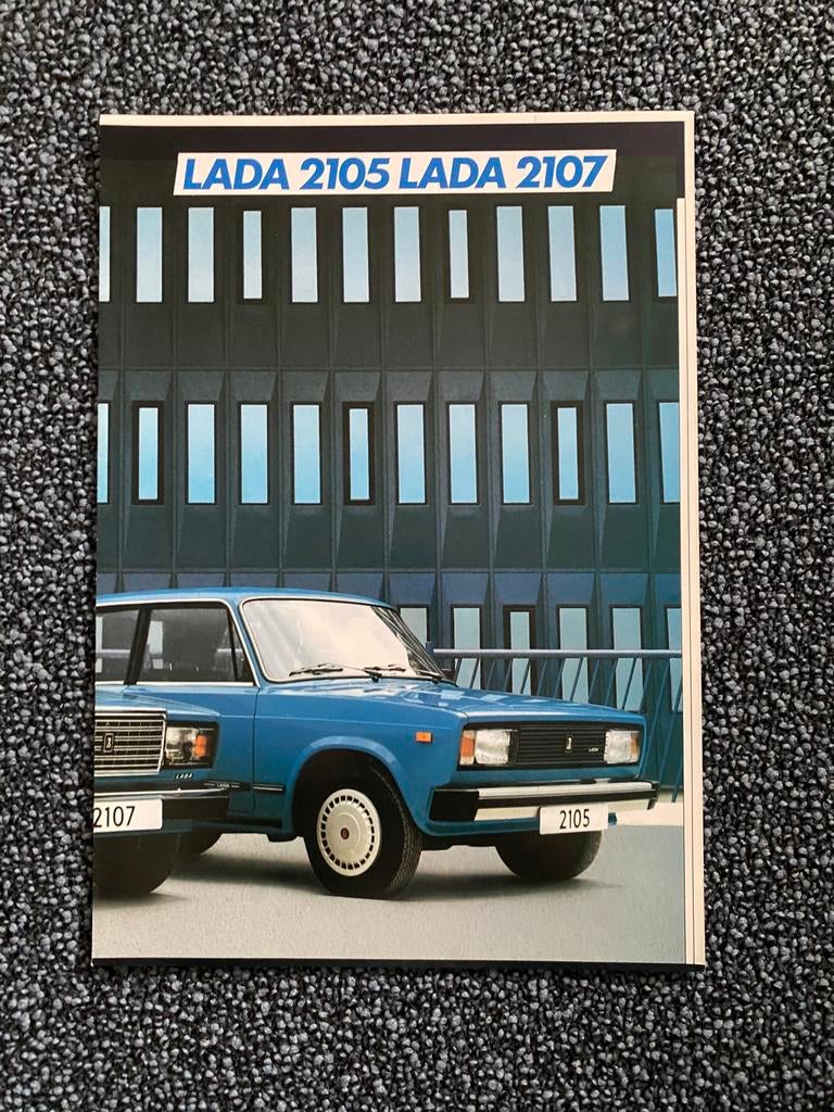 Lada 2105 - 2107 autofolder, Ophalen of Verzenden, Zo goed als nieuw, Algemeen