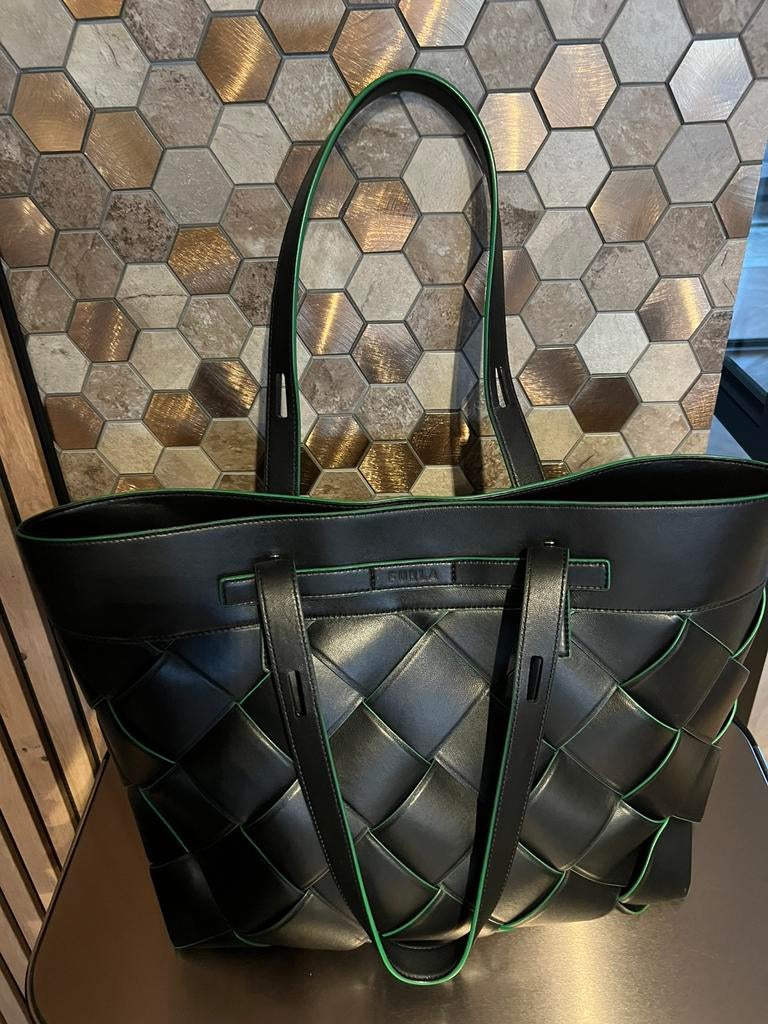 Furla Giove L black shopper reistas laptoptas LIMITEDdesign, Ophalen, Zo goed als nieuw, Zwart, Shopper