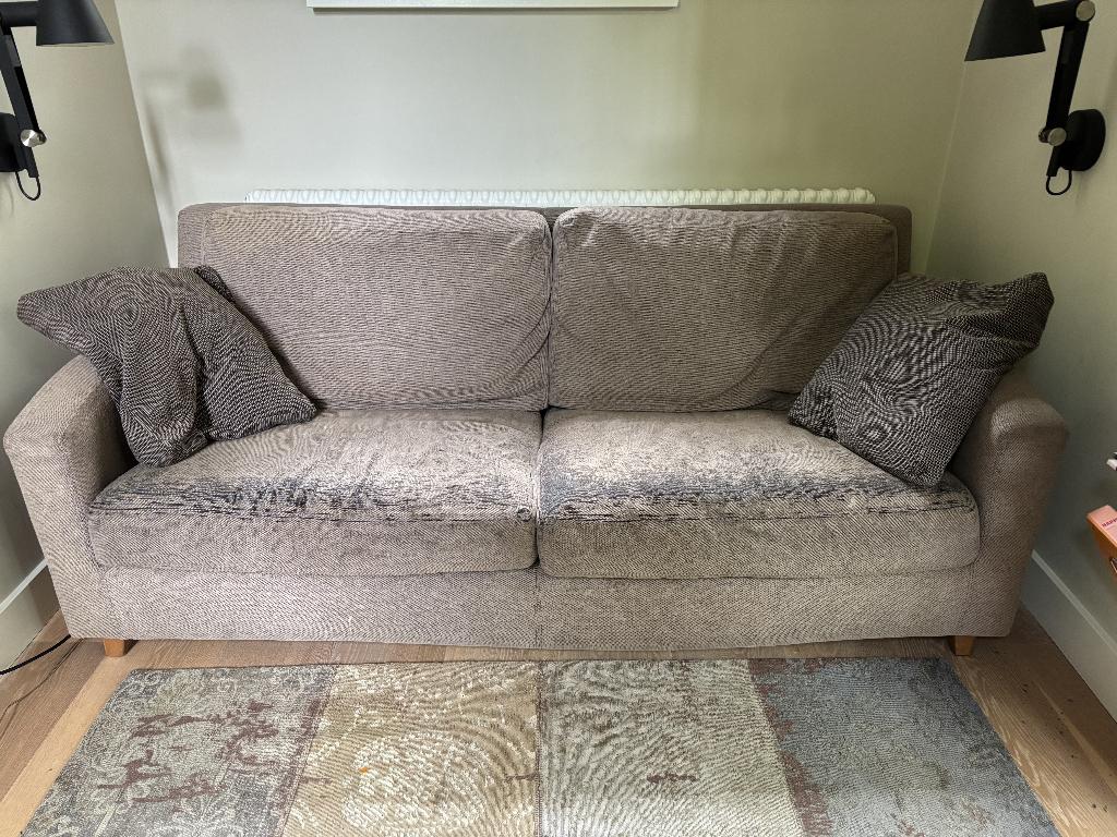 Fijne solide bank, designmerk DANCA, Huis en Inrichting, Ophalen, Gebruikt, 150 tot 200 cm, Tweepersoons