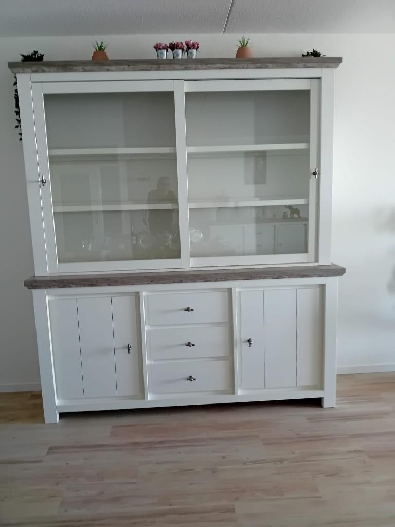 buffetkast 200cm breed 50 cm diep ,zie foto, Ophalen, Met deur(en), 200 cm of meer, 150 tot 200 cm