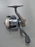 Mooie Daiwa Regal spinmolen 1500-4i 4bb , zie beschrijving, Ophalen of Verzenden, Zo goed als nieuw, Molen