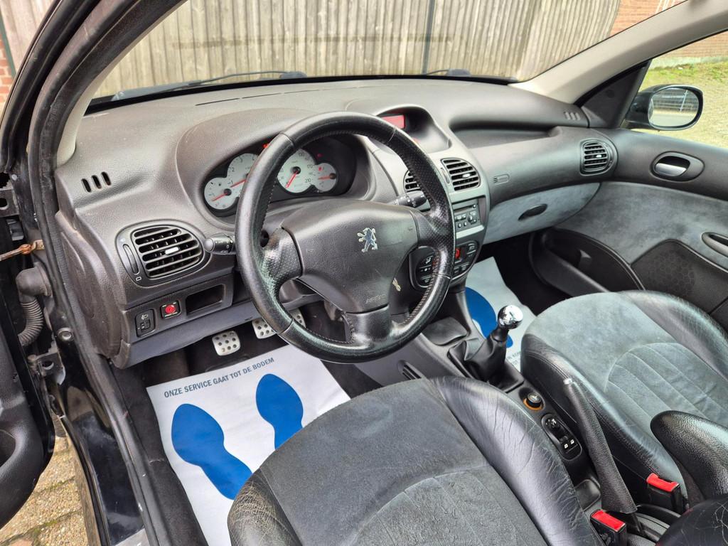Peugeot 206 2.0-16V GTI Origineel NL NAP, Auto's, 1025 kg, 136 pk, 4 cilinders, Leder en Stof