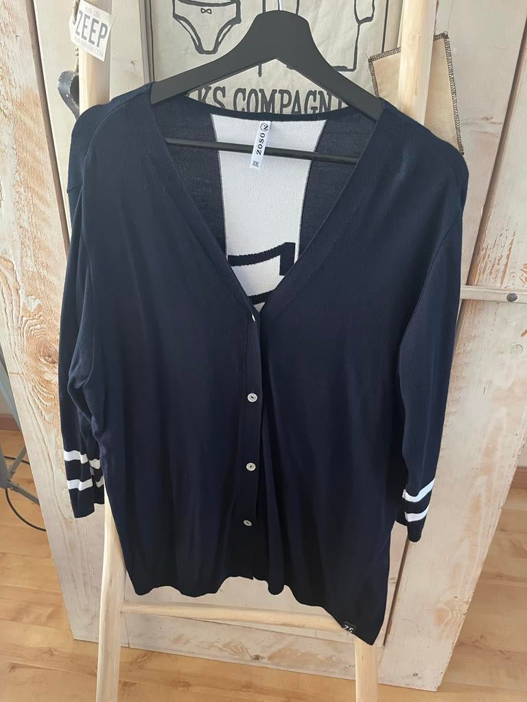 Zoso navy vest maat XXL - Ideaal voor frisse dagen, Kleding | Dames, Truien en Vesten, Ophalen of Verzenden, Zo goed als nieuw