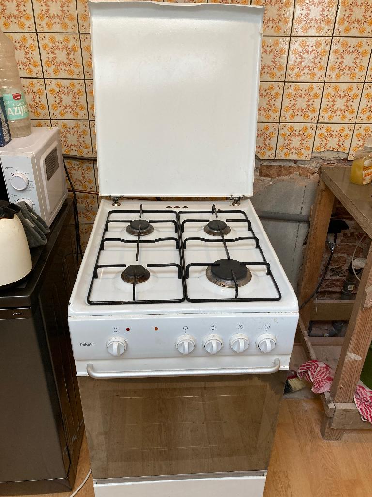 Gasfornuis Pelgrim met Electrische oven, Ophalen, Gebruikt, 4 kookzones, Gas