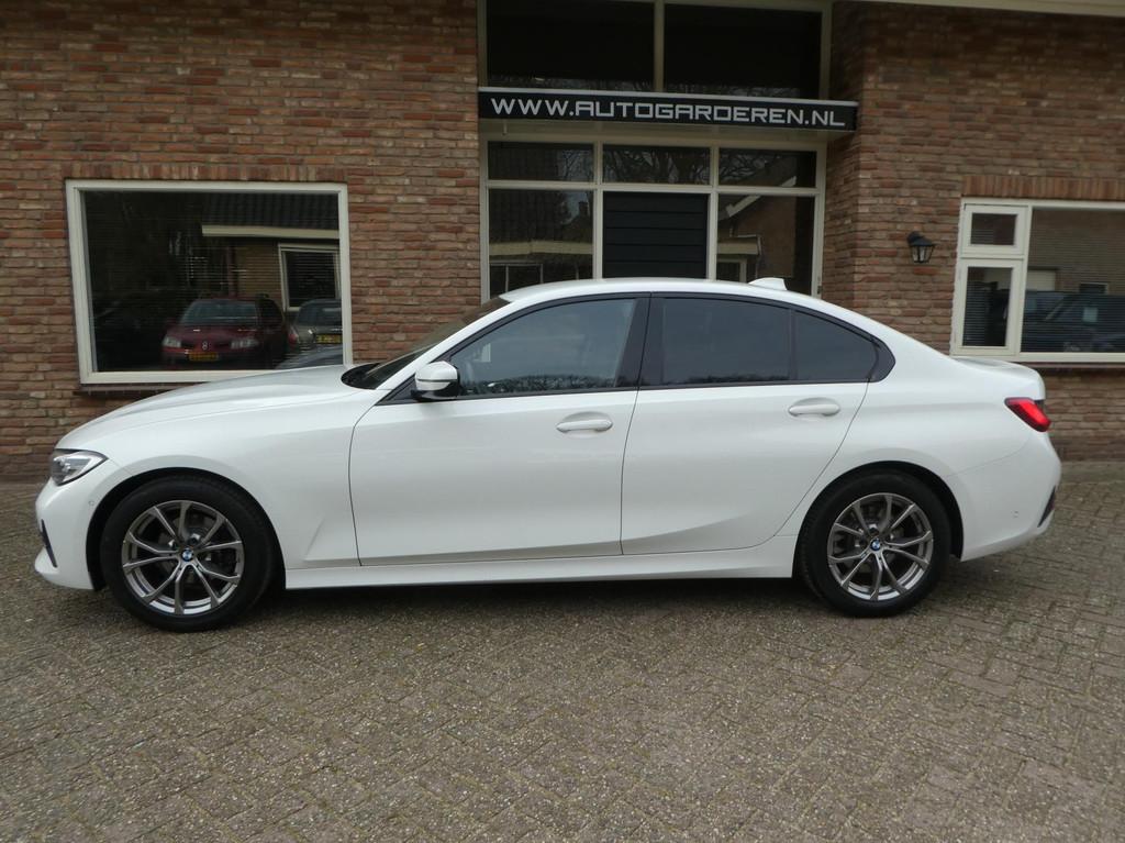 BMW 3-serie 318d Executive Edition Incl Btw, Auto's, Achterwielaandrijving, 4 cilinders, 150 pk, Leder en Stof