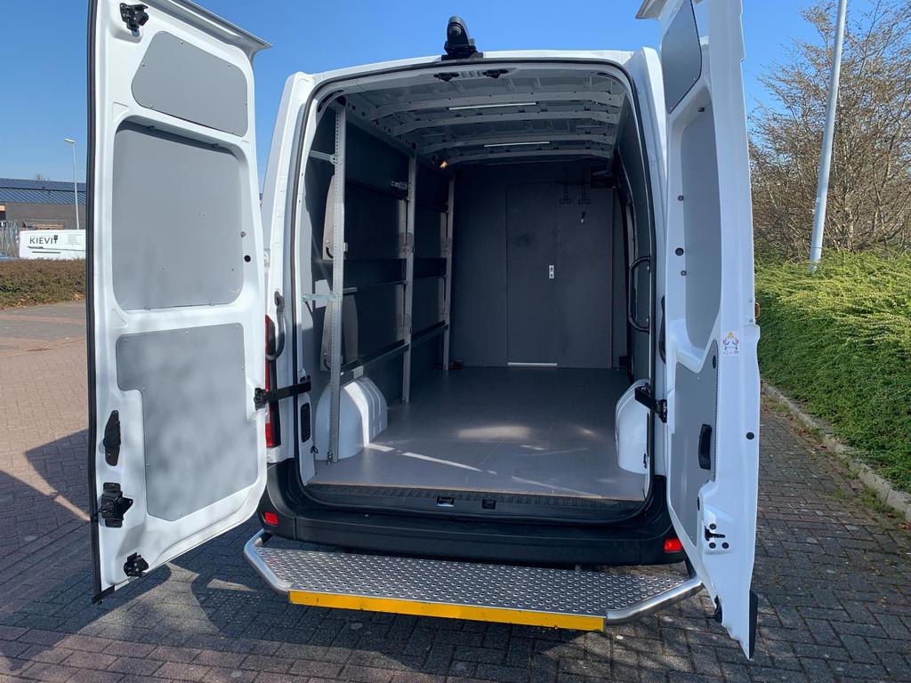 Renault Master T35 2.3 dCi 135 L3H2 Comfort ( is echt! Z.G.A, 136 pk, Gebruikt, 4 cilinders, Renault