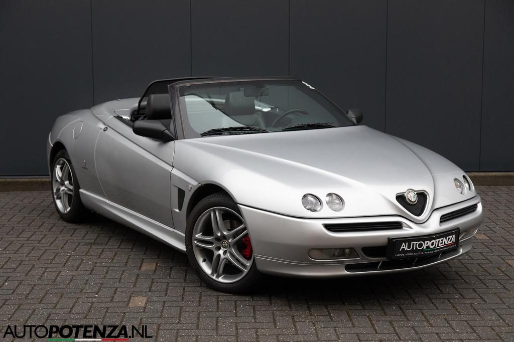 Alfa Romeo Spider 2.0-16V TSpark Edizione Limitata Sportiva, Auto's, Alfa Romeo, Voorwielaandrijving, 1345 kg, Gebruikt, Spider