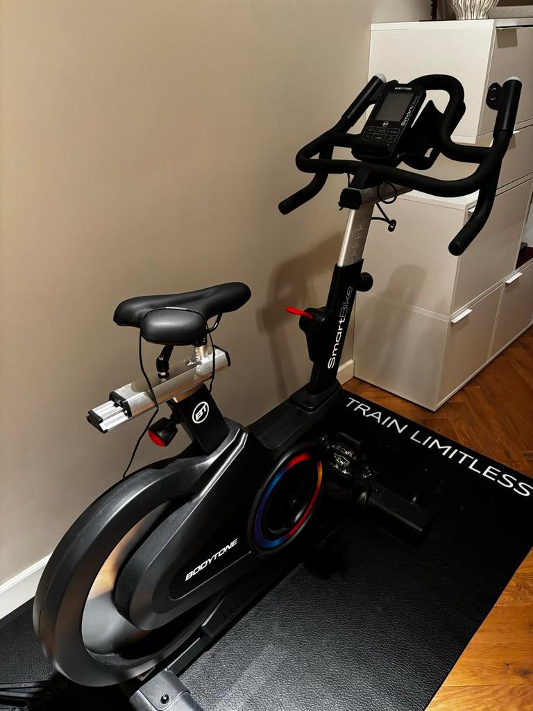 Smart Bike - spinfiets - hometrainer inclusief beschermmat!, Ophalen, Zo goed als nieuw, Metaal, Benen