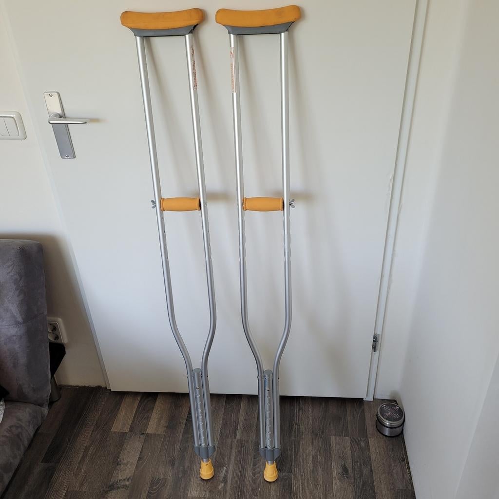 oksel loopkrukken verstelbaar.., Diversen, Ophalen of Verzenden, In hoogte verstelbaar, Zo goed als nieuw