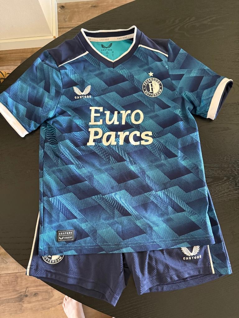 Feyenoord tenue, Maat M, Ophalen, Zo goed als nieuw, Set