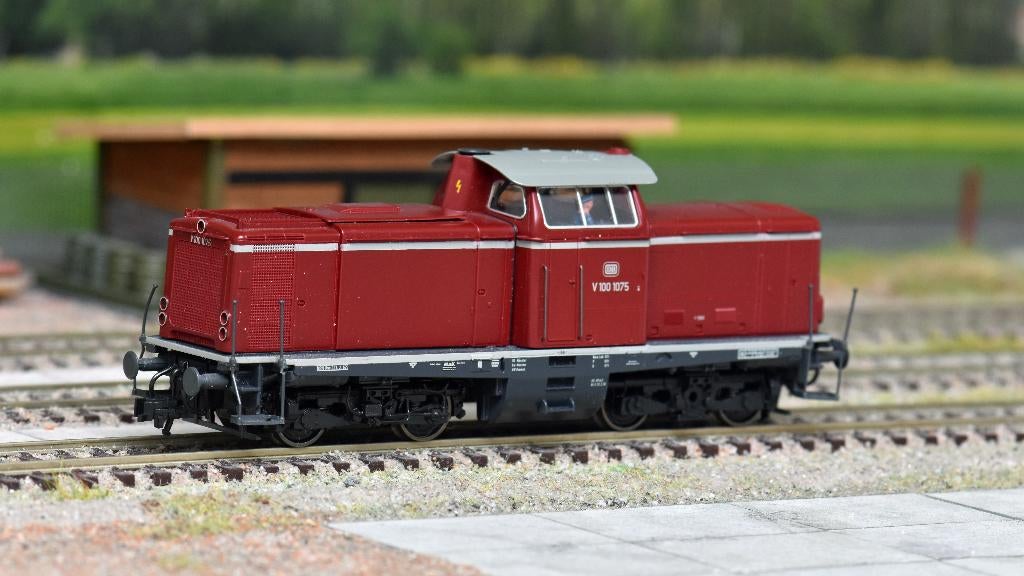 Roco 43644, DB V100 dieselloc, Hobby en Vrije tijd, Modeltreinen | H0, Gelijkstroom, Wagon, Ophalen of Verzenden, Zo goed als nieuw