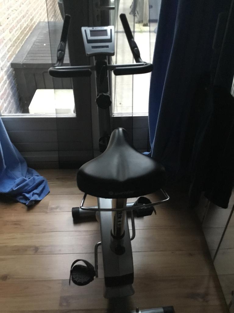 Home trainer, Sport en Fitness, Ophalen, Zo goed als nieuw, Metaal, Hometrainer