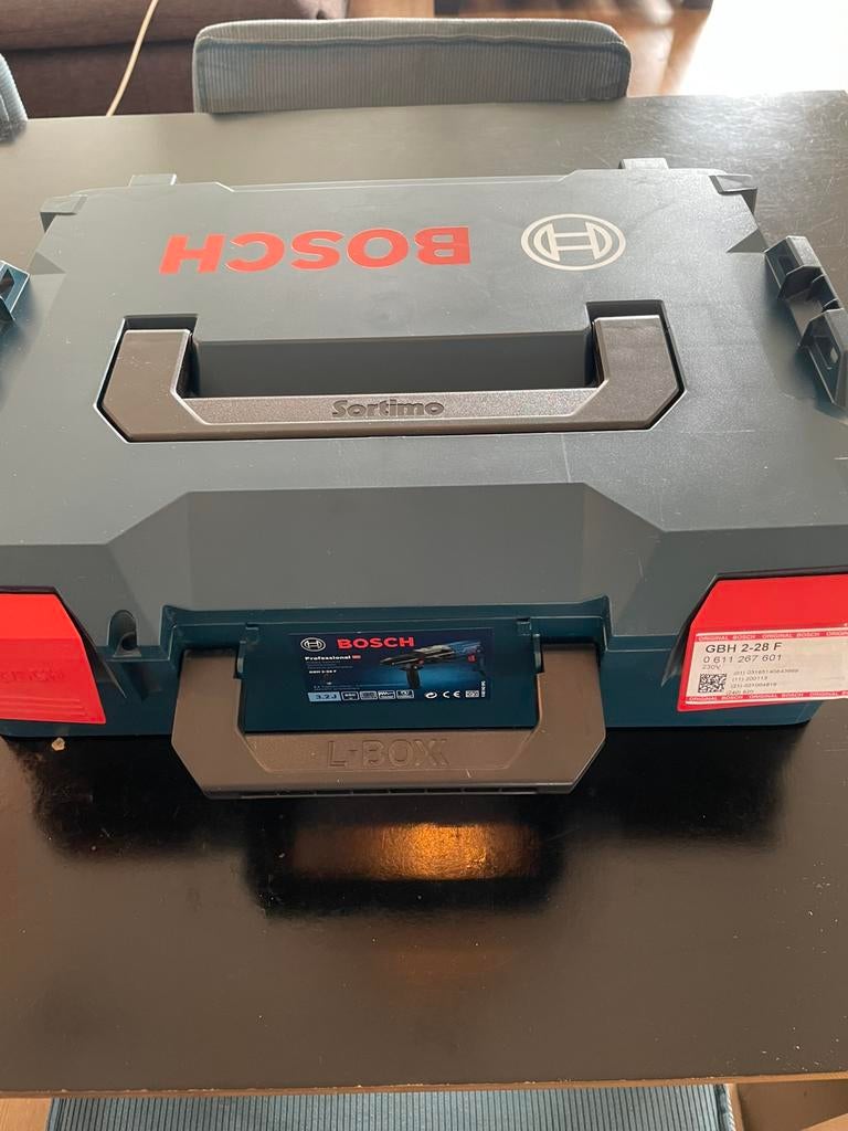 Bosch GBH 2-28 F, Doe-het-zelf en Verbouw, Gereedschap | Boormachines, Ophalen of Verzenden, Nieuw, 600 watt of meer, Boor- en/of Breekhamer