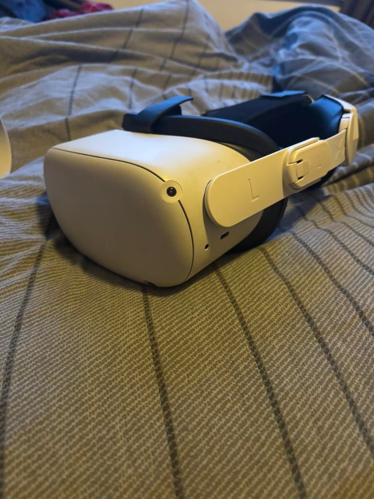 Oculus Quest 2 - 256gb - Elite Strap, Spelcomputers en Games, Ophalen, Gebruikt, VR-bril, Overige platformen