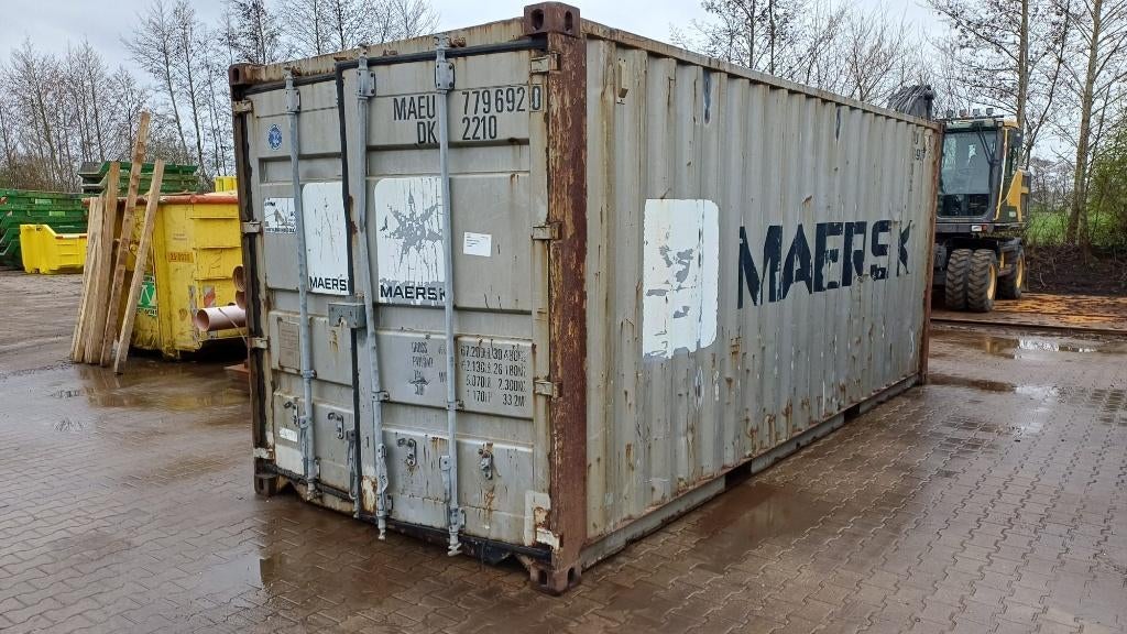 20ft opslagcontainer, Ophalen